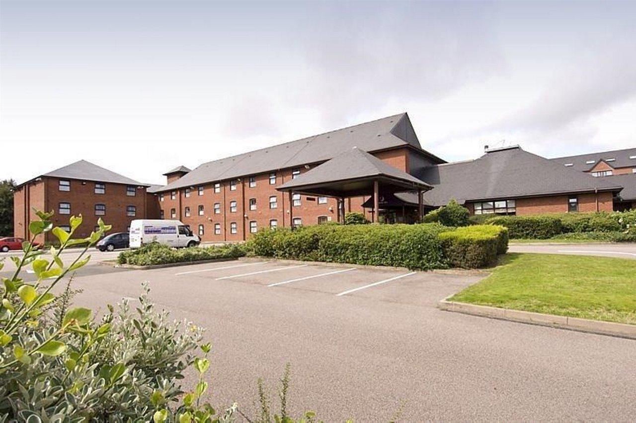 Premier Inn Birmingham City - Aston Exterior photo