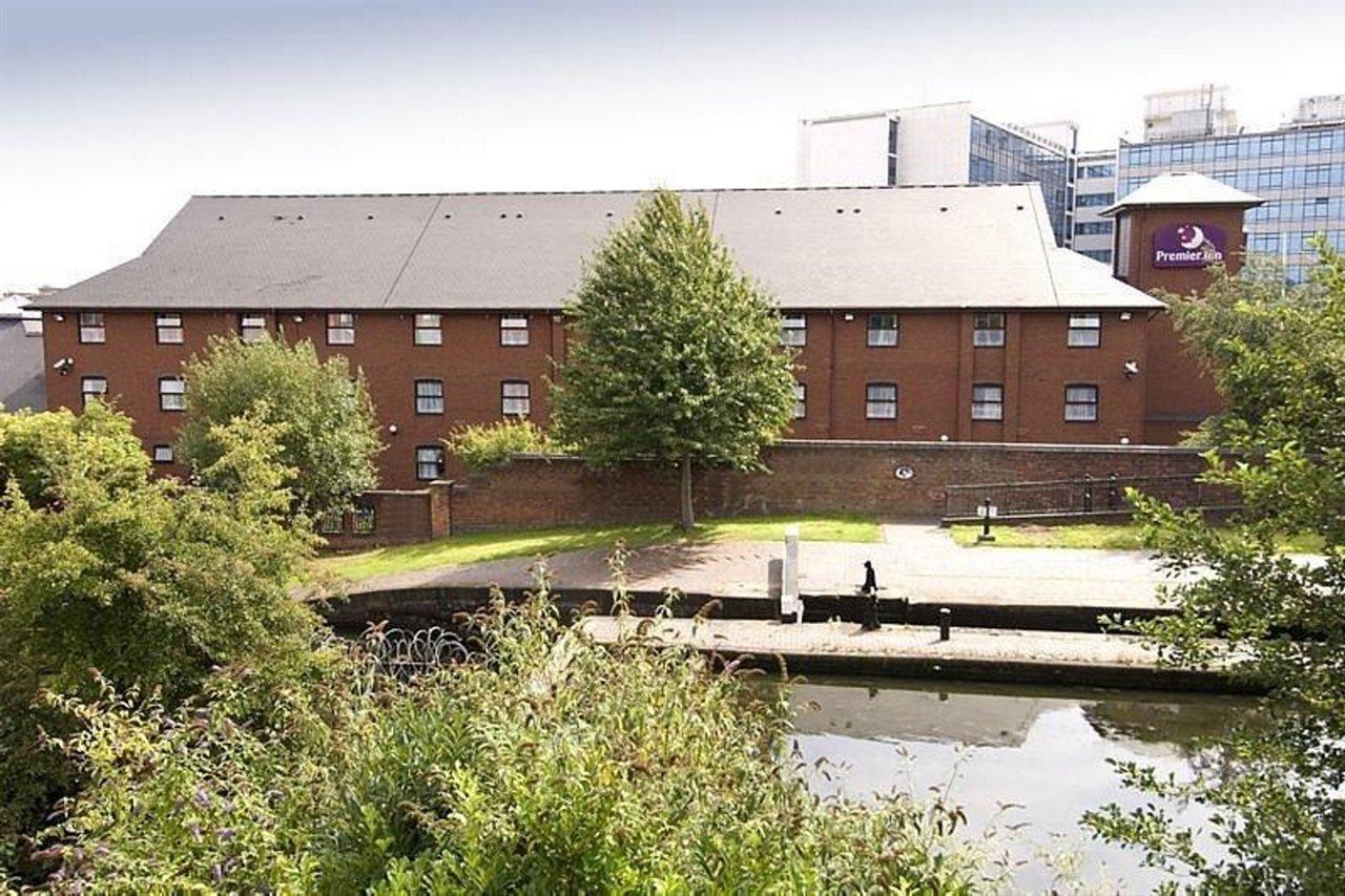 Premier Inn Birmingham City - Aston Exterior photo